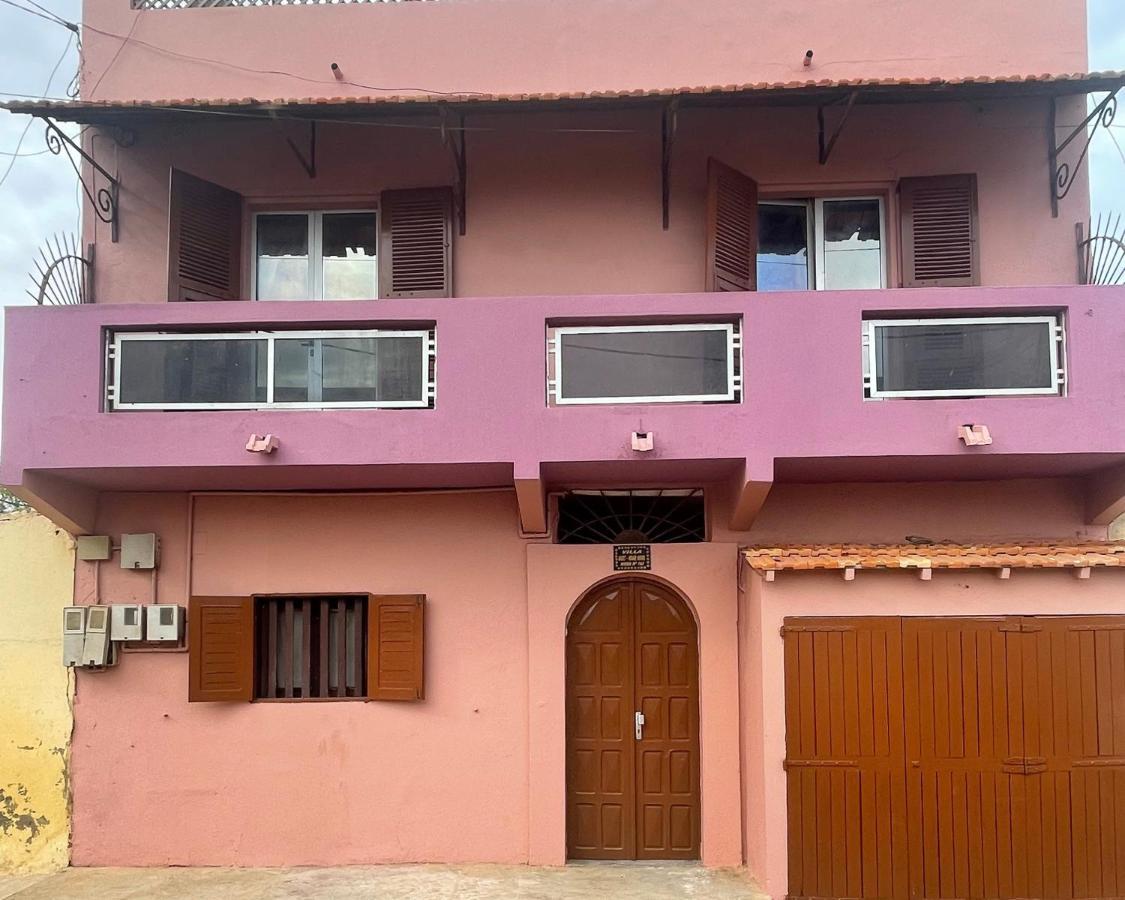 Chez Titi Hotel Saint-Louis Kültér fotó