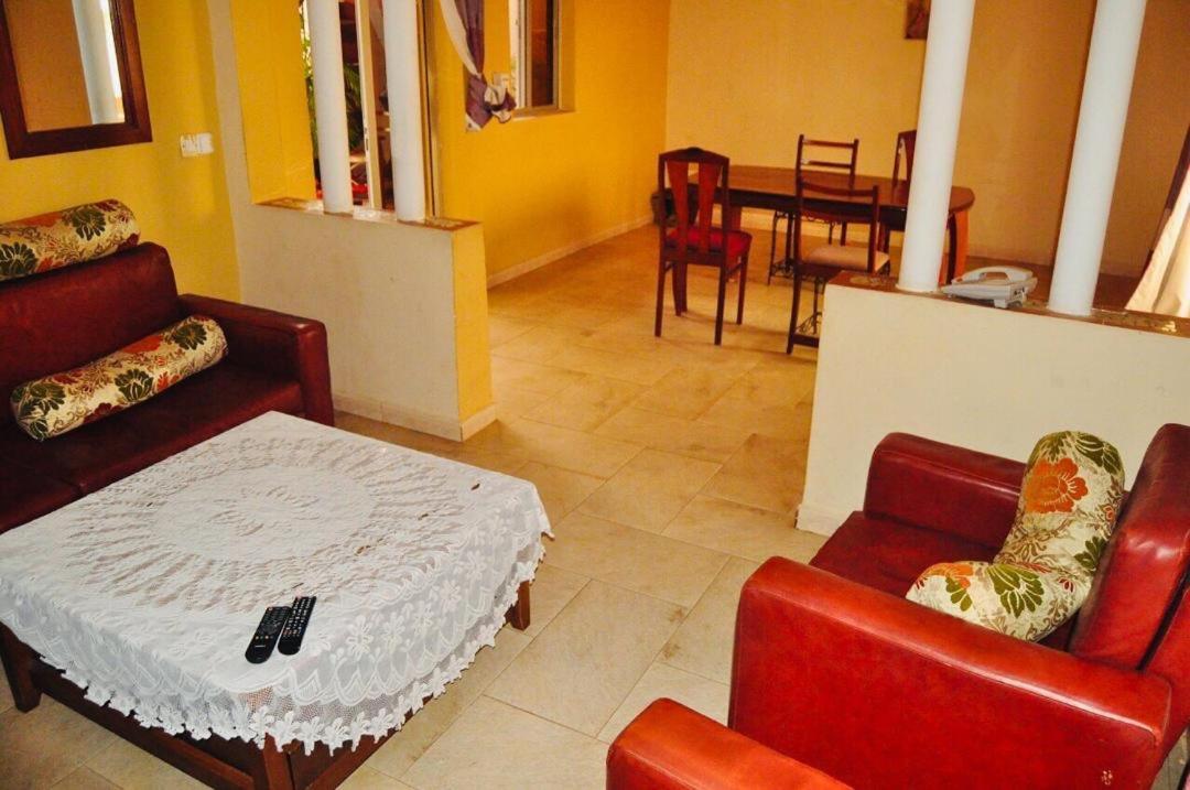 Chez Titi Hotel Saint-Louis Kültér fotó